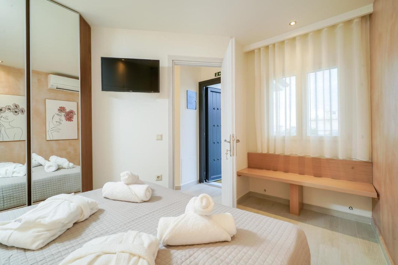 Dagos Luxury Apartments ลีเมนาส ภายนอก รูปภาพ
